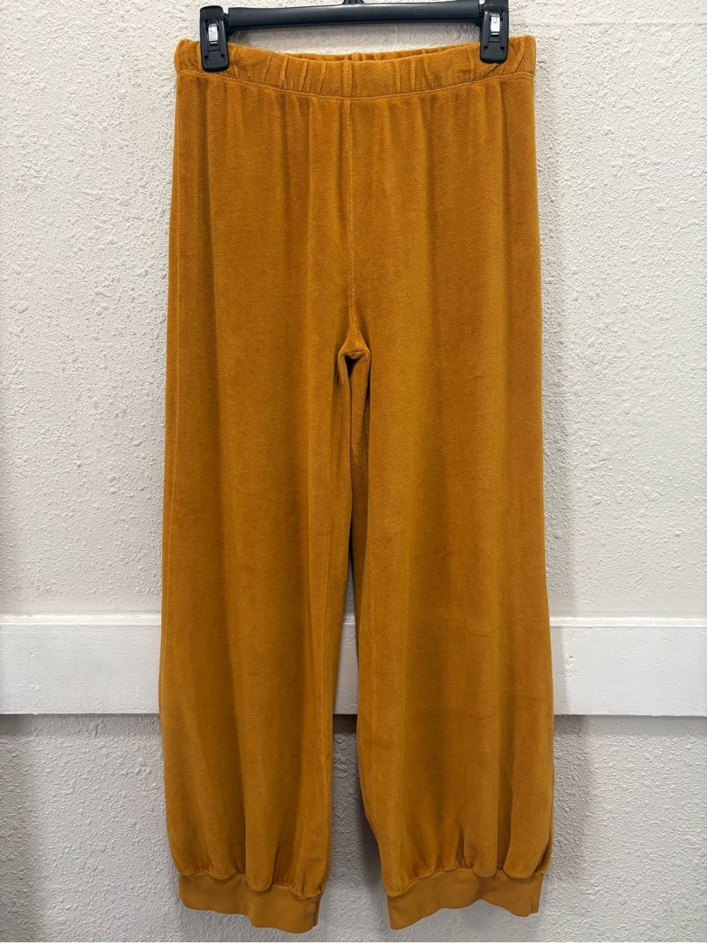 Suzie Kondi Velour Tusk Harem Pants Size Small